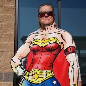 Meet your Posher, Edie